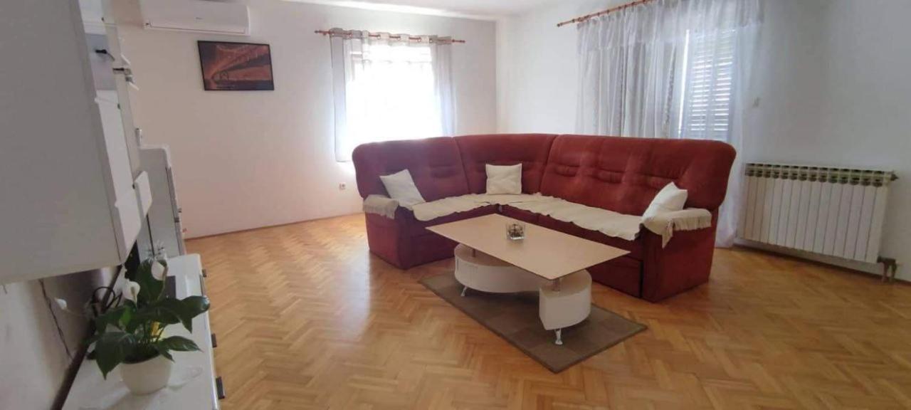 Apartment Eva Rovinjsko Selo Exterior foto